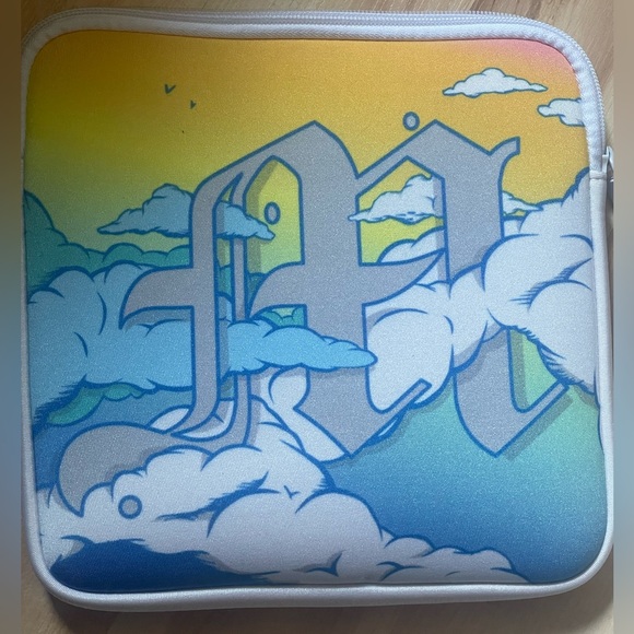 Made by Mitchell makeup case NWOT - Picture 1 of 3